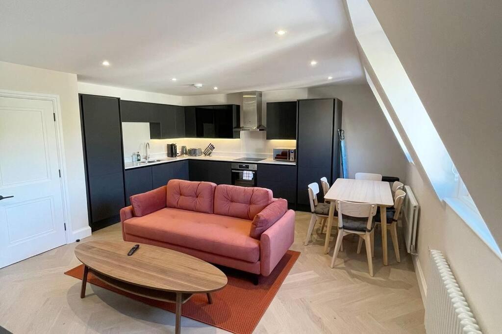 Apartments In The Heart Of Richmond, London 里士满 外观 照片