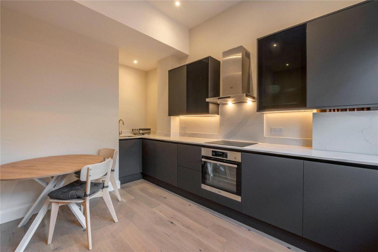 Apartments In The Heart Of Richmond, London 里士满 外观 照片
